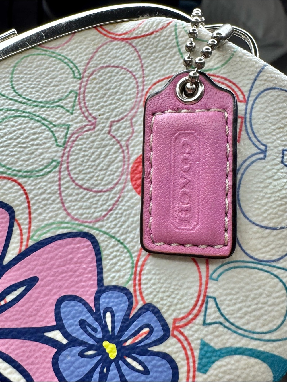 Coach Heritage Chelsea flower graffiti Kisslock - Picture 4 of 9